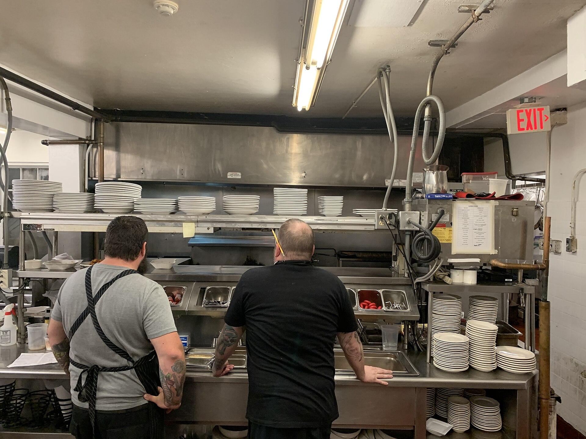 Commercial kitchen